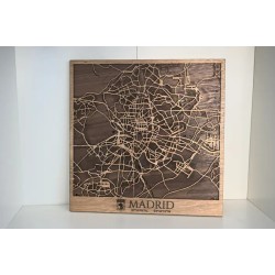 Mapa de Madrid en madera vista frontal