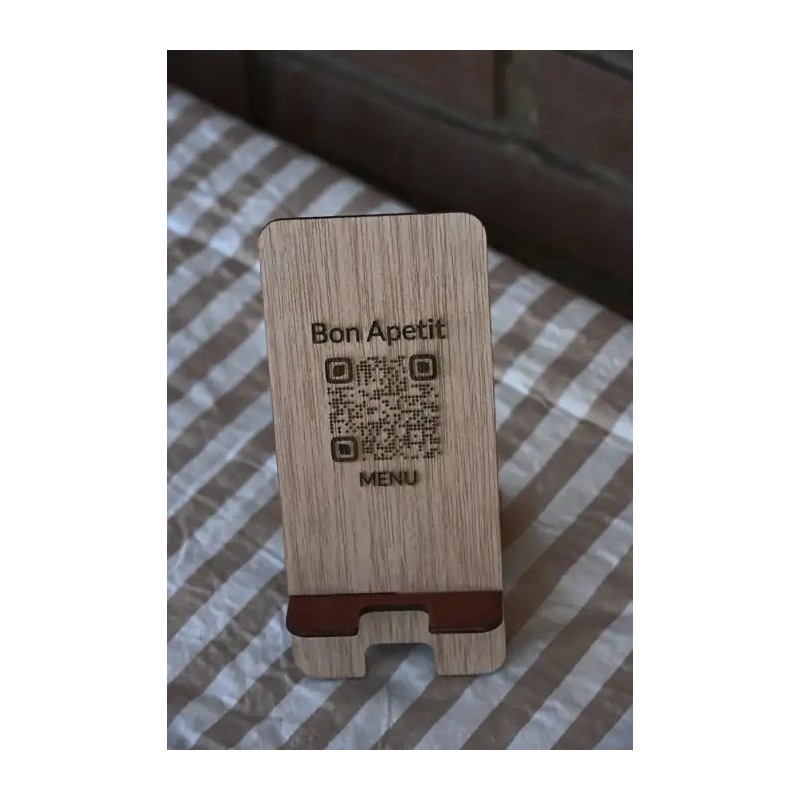 QR decorativo eco-friendly hecho con materiales naturales y sostenibles – Ideal para bares, restaurantes y hoteles
